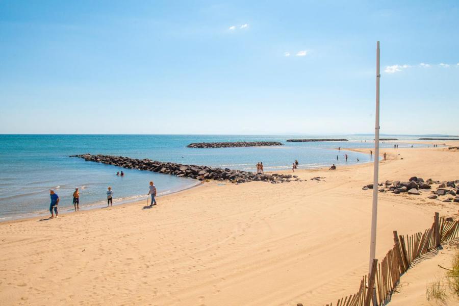 Camping Carabasse Vias Plage. ภายนอก รูปภาพ